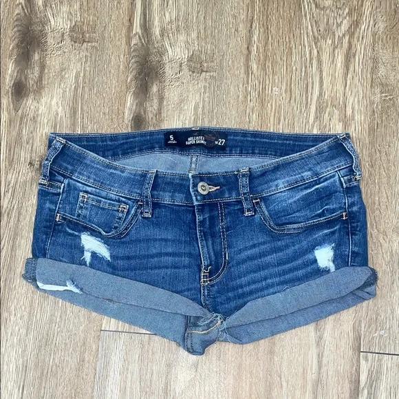 2000S HOLLISTER SHORTS - Picture 2 of 3